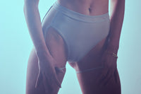 HAMADE – Mesh Side Garter Bottoms