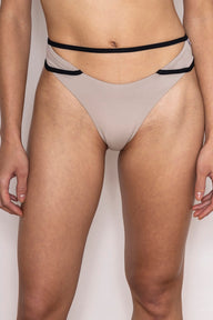 MILAKRASNA - Pia Bottoms