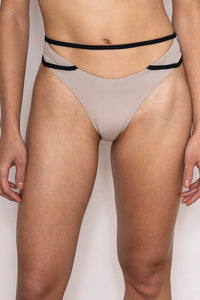 MILAKRASNA - Pia Bottoms