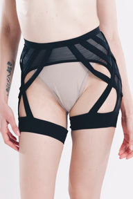 MILAKRASNA - Zlata Garter Belt