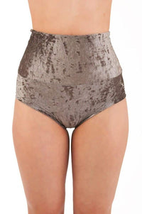 DRAGONFLY - Betty Velvet Shorts