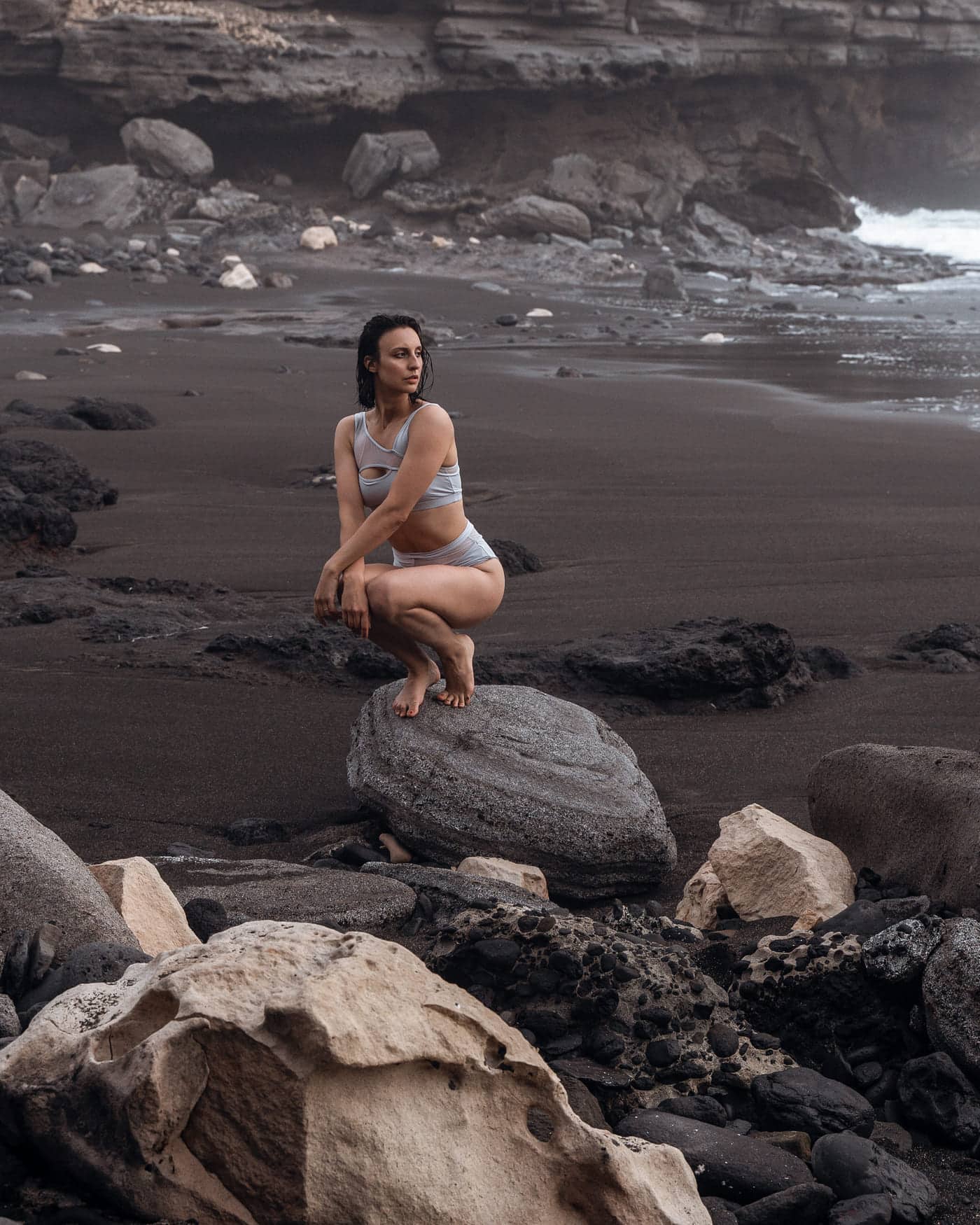 HAMADE - High Cut Bottoms