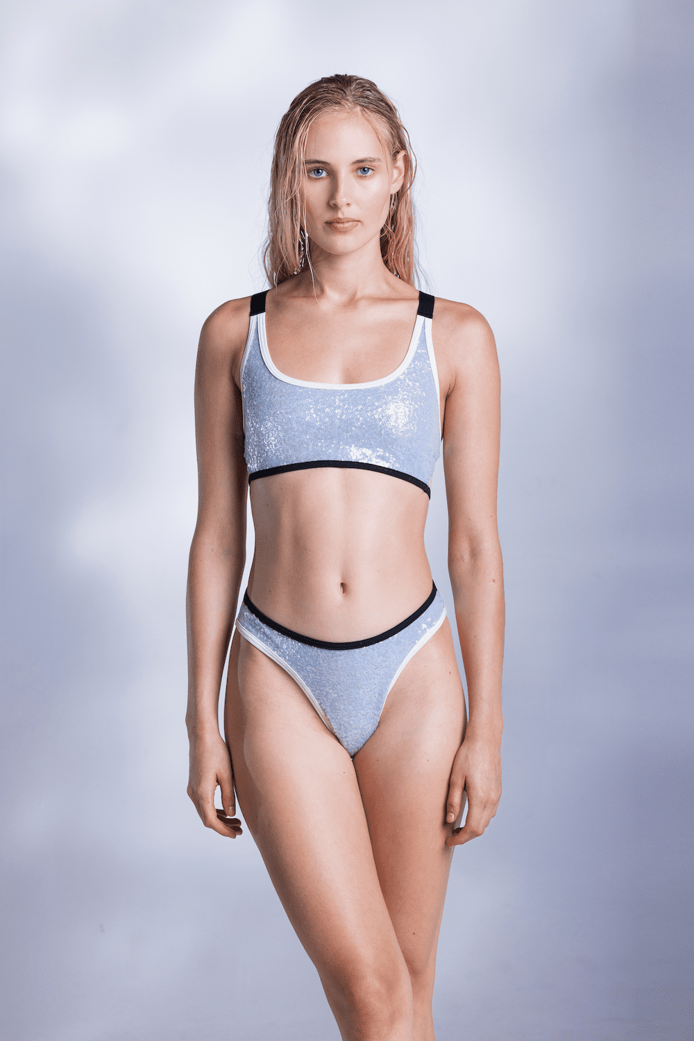 MILAKRASNA - Tara Bottoms