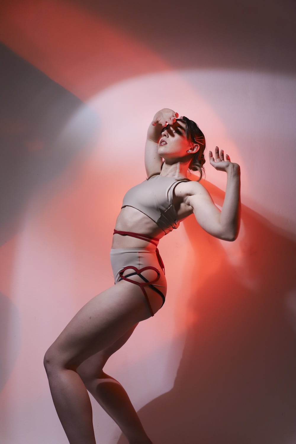 MILAKRASNA - Lola Bottoms