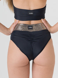 INVERTIKA - Scenika Bottoms