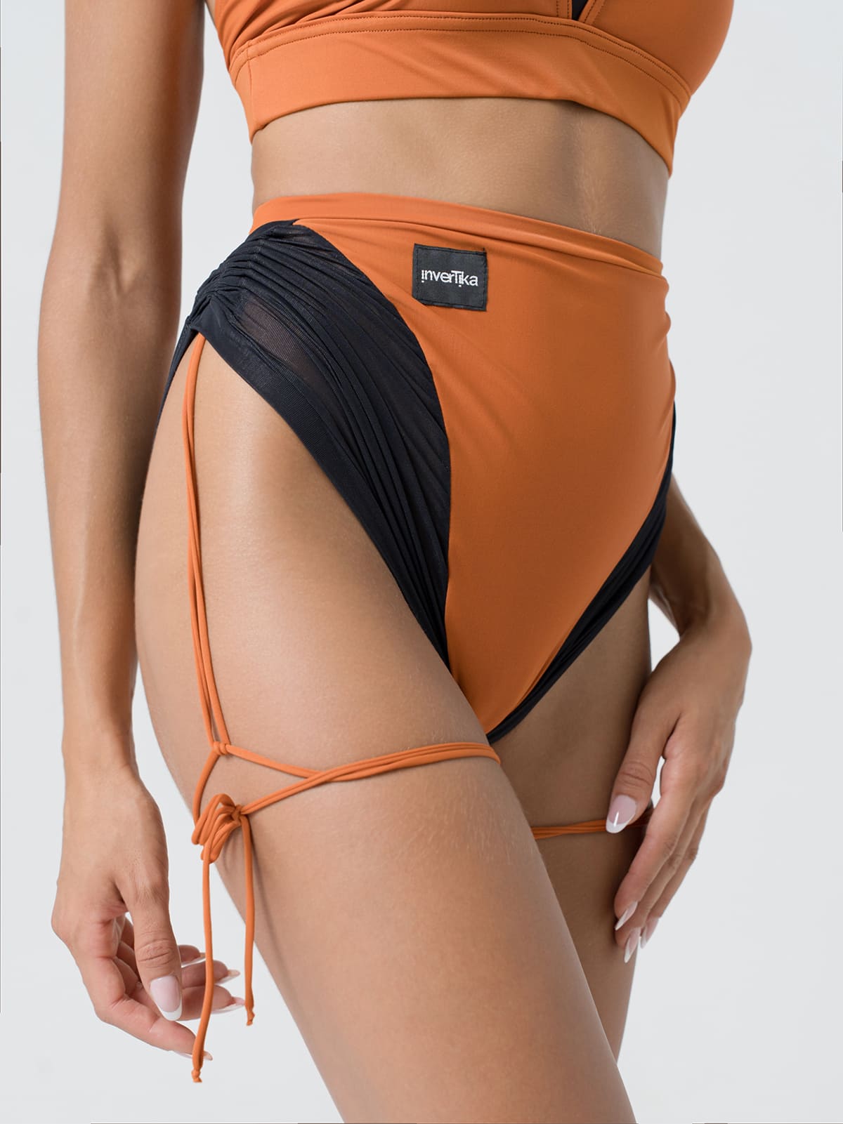 INVERTIKA - Unika Bottoms