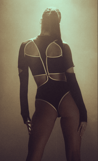 HAMADE - Scoop Neck Top Black/White (long sleeve)