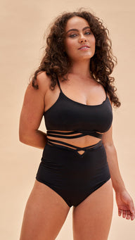 LUNALAE - POPPY STRAPPY TOP