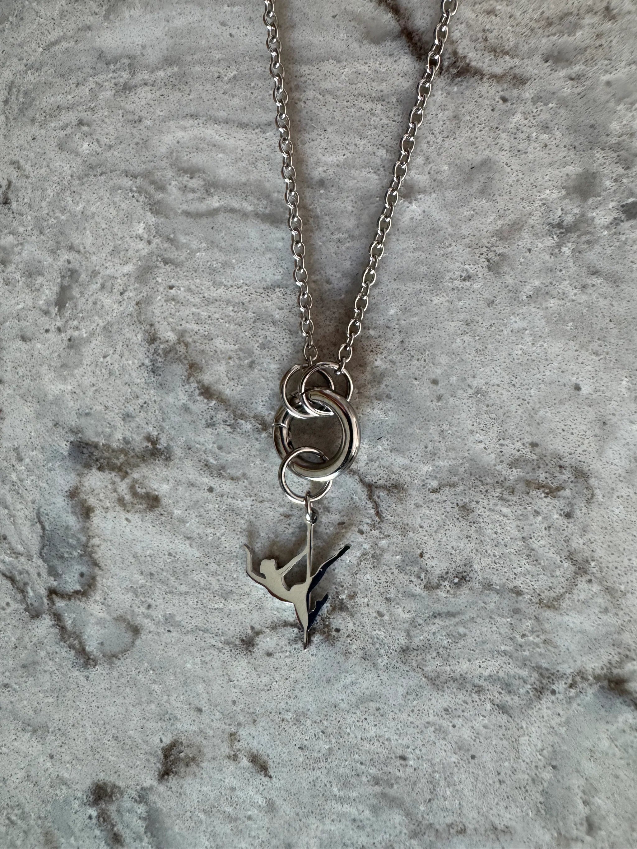 POLE CHARMS - Pendentif "Superwoman" Argenté