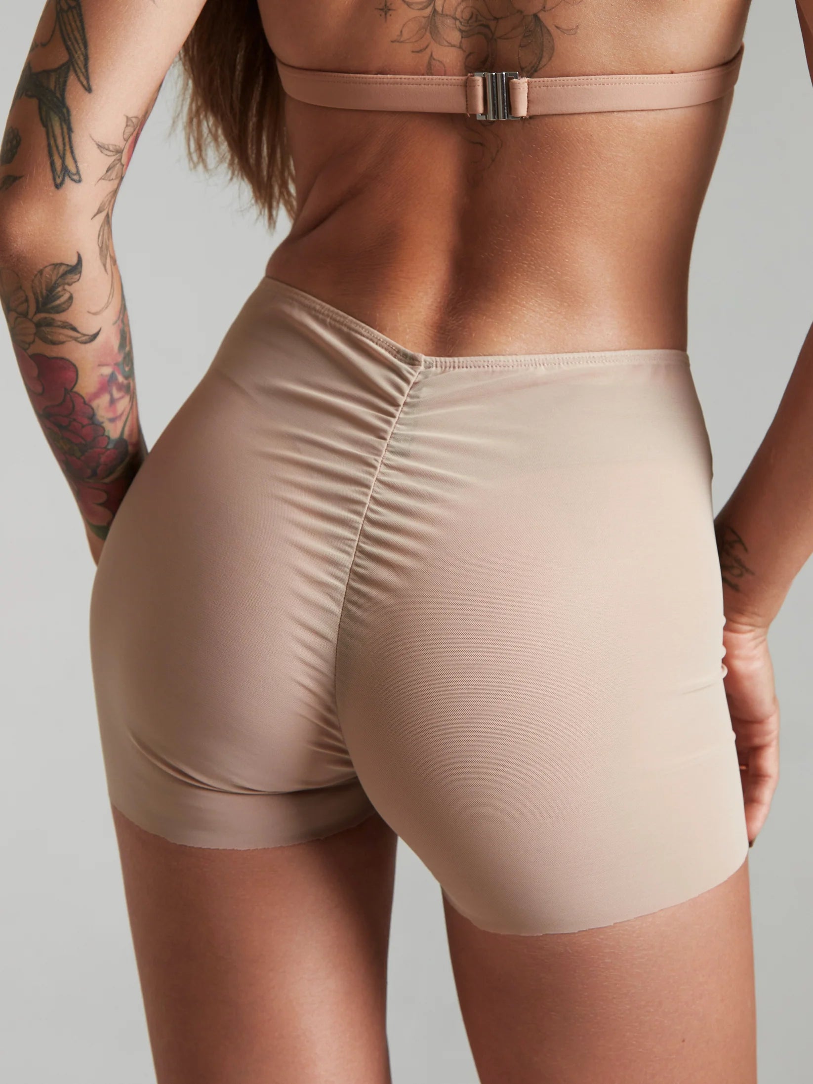 HARNA - Short Moire